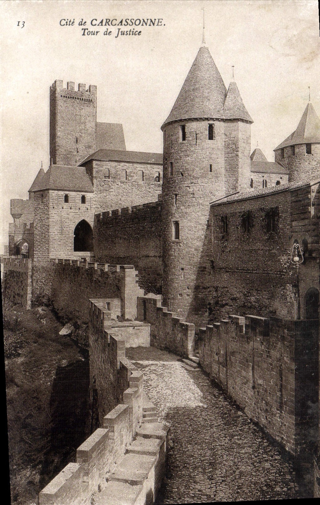CPA Cite de Carcassonne Tour de Justice 