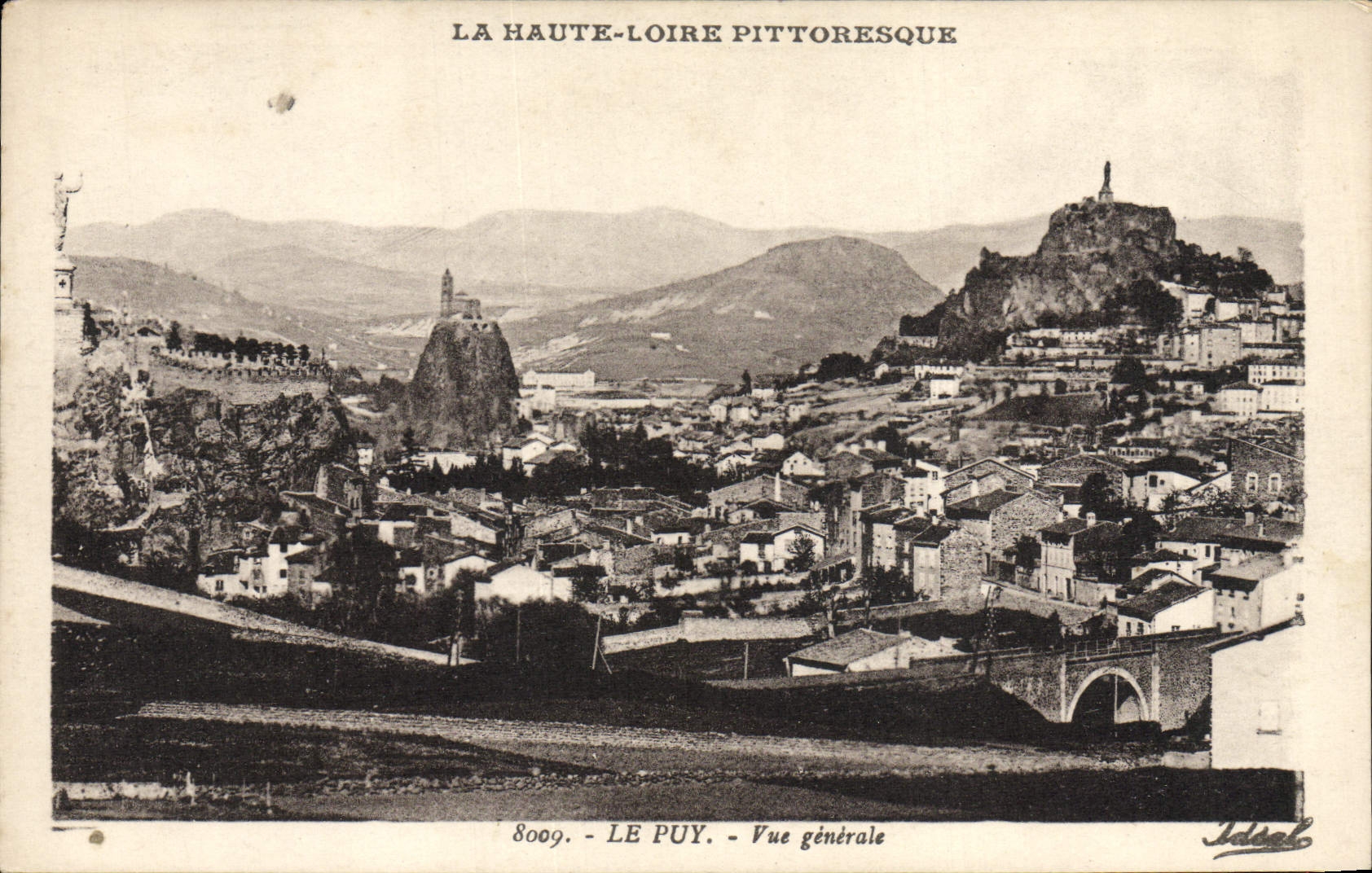 CPA Le Puy Vue generale 