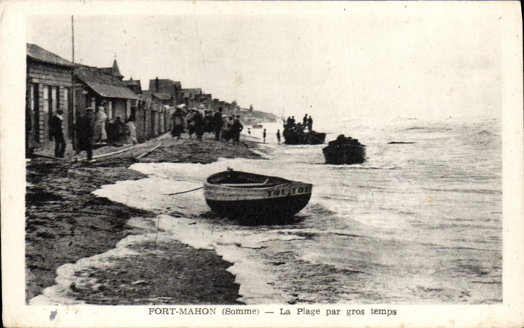 CPA Fort Mahon La Plage par gros temps 