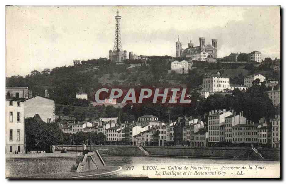 LYON — Colline de Fourvière — Ascenseur de la Tour, La Basilique et le Restaurant Gay — LL