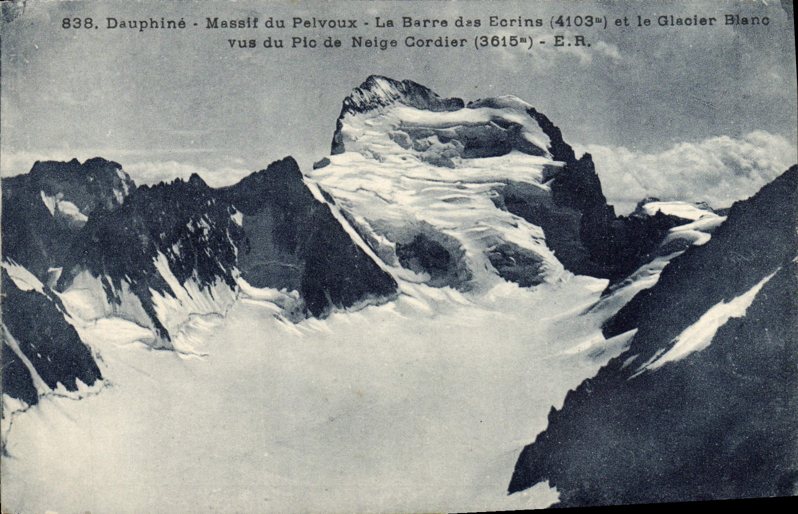 Massif du Pelvoux - La Barre des Écrins (4103m) et le Glacier Blanc vus du Pic de Neige Gordier (3615m) - E.R.