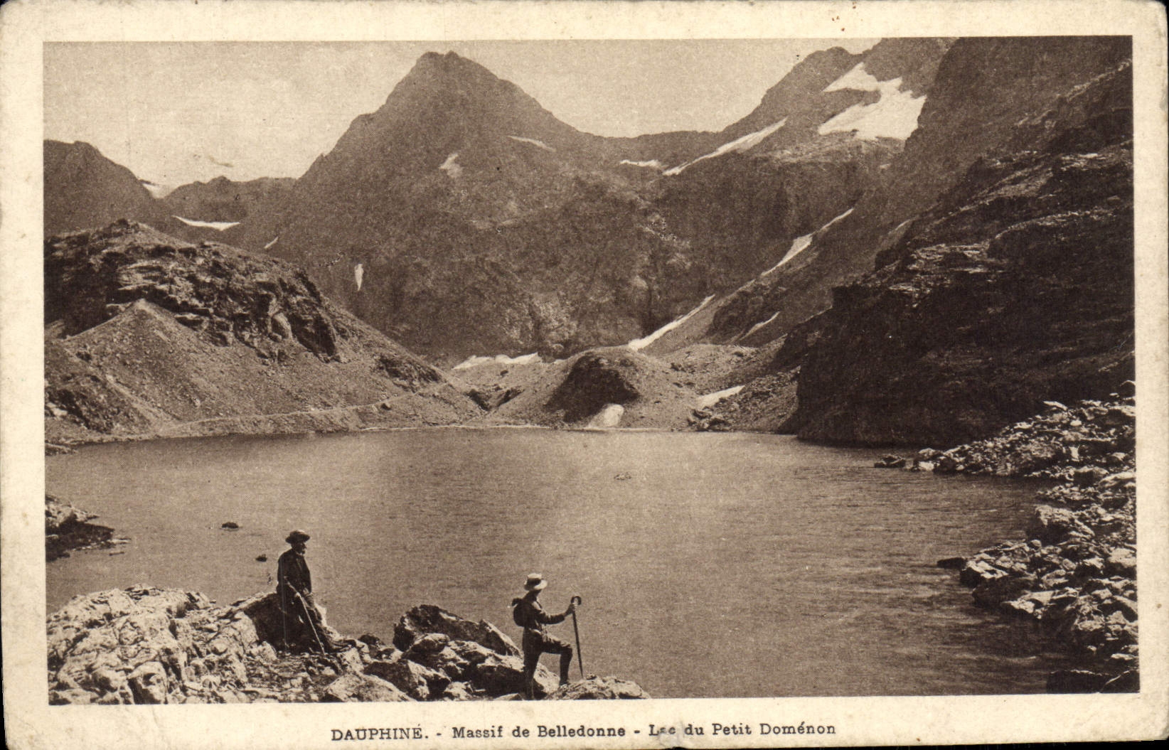 CPA Dauphine Massif de Belledonne Lac du petit Domenon