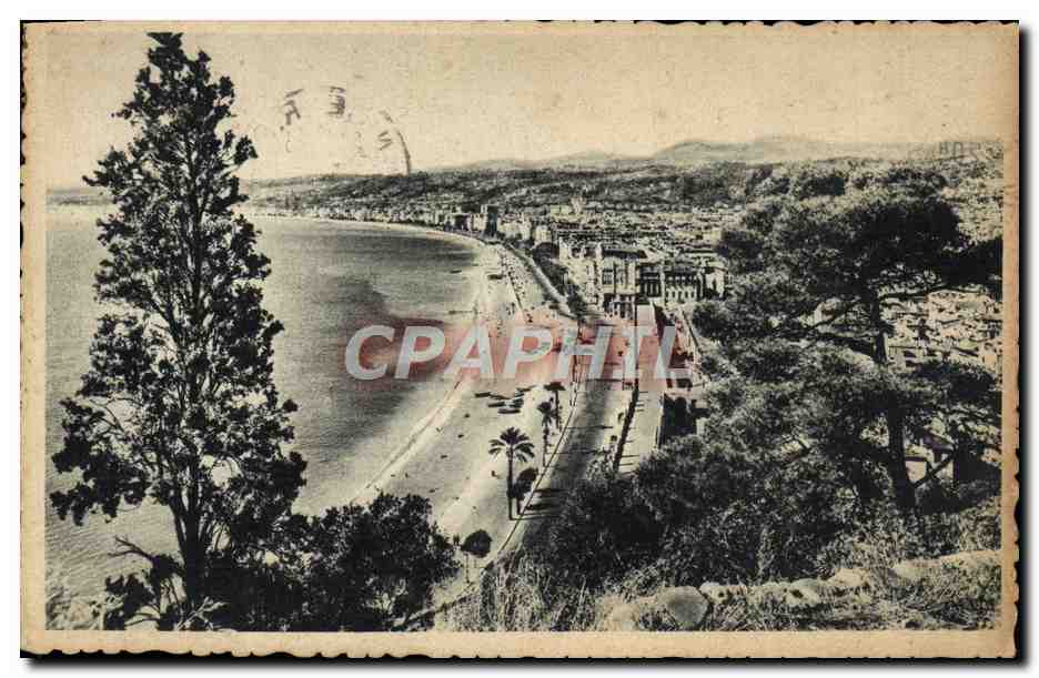 CPA Nice Vue generale prise du chateau
