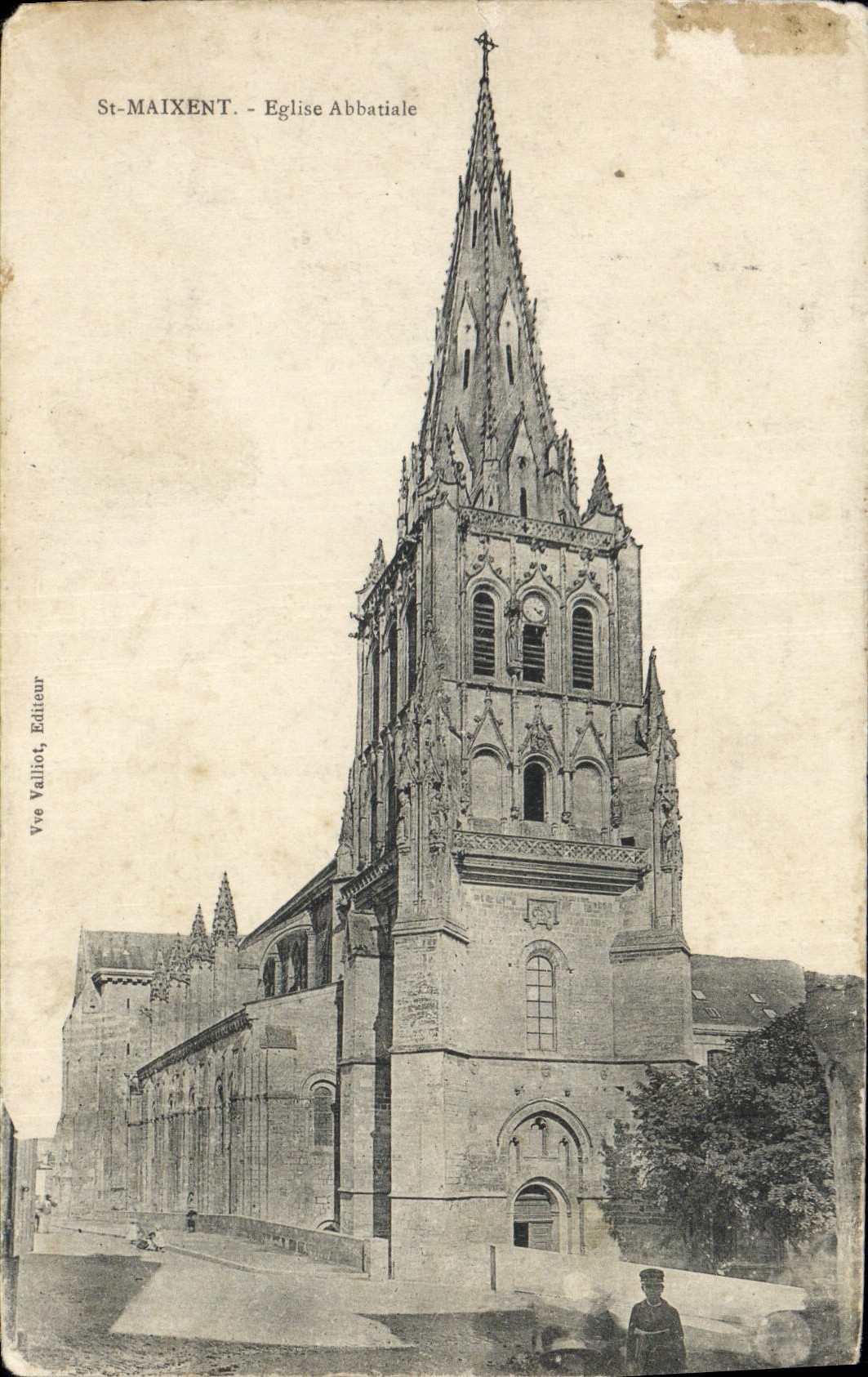 St-MAIXENT - Église Abbatiale — vue Valliot, éditeur - Anverso