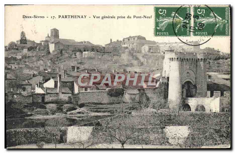 Parthenay - Vue générale prise du Pont-Neuf — Cliché de G. Cordier