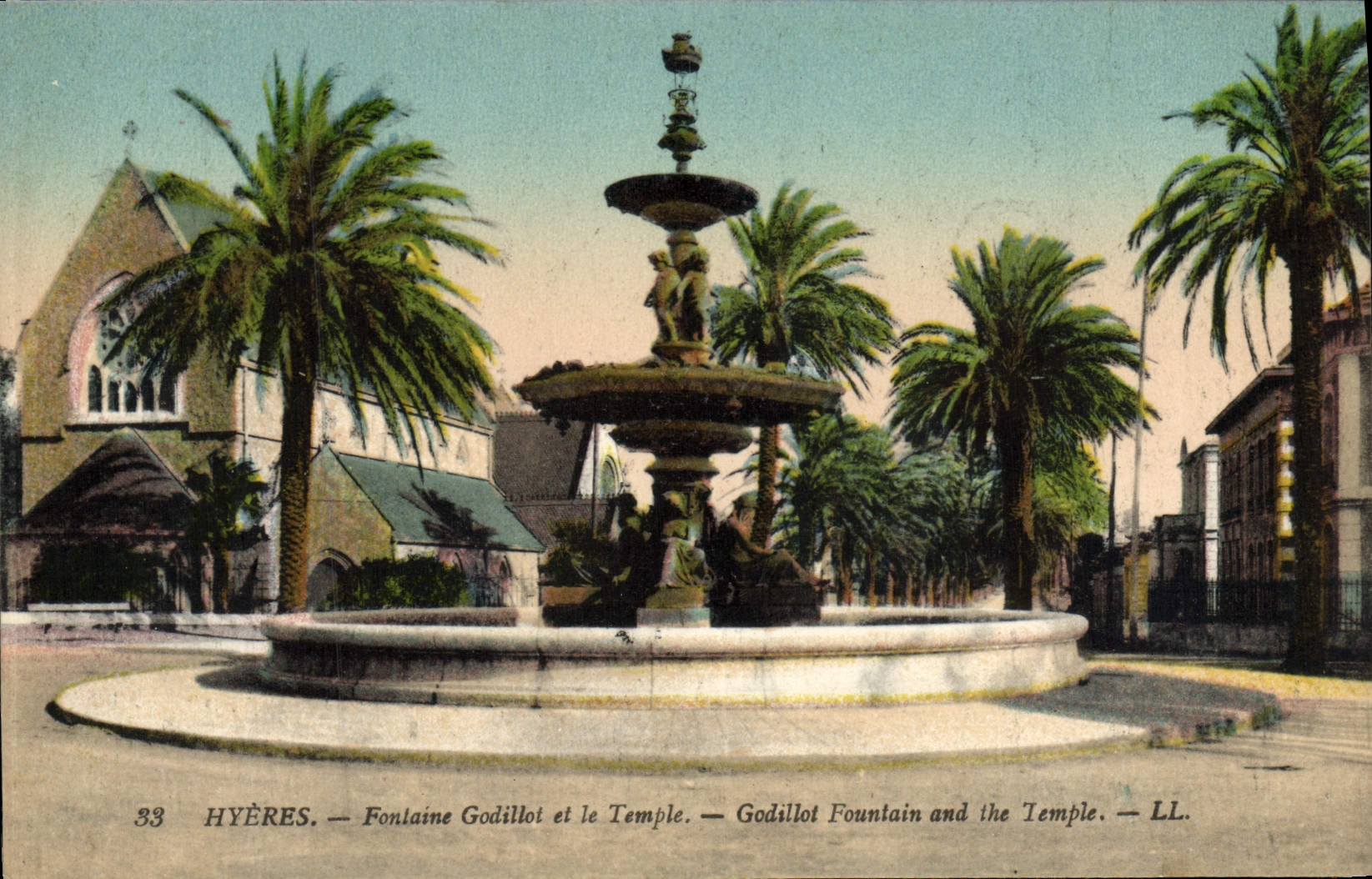 Hyères — Fontaine Godillot et le Temple — LL.
