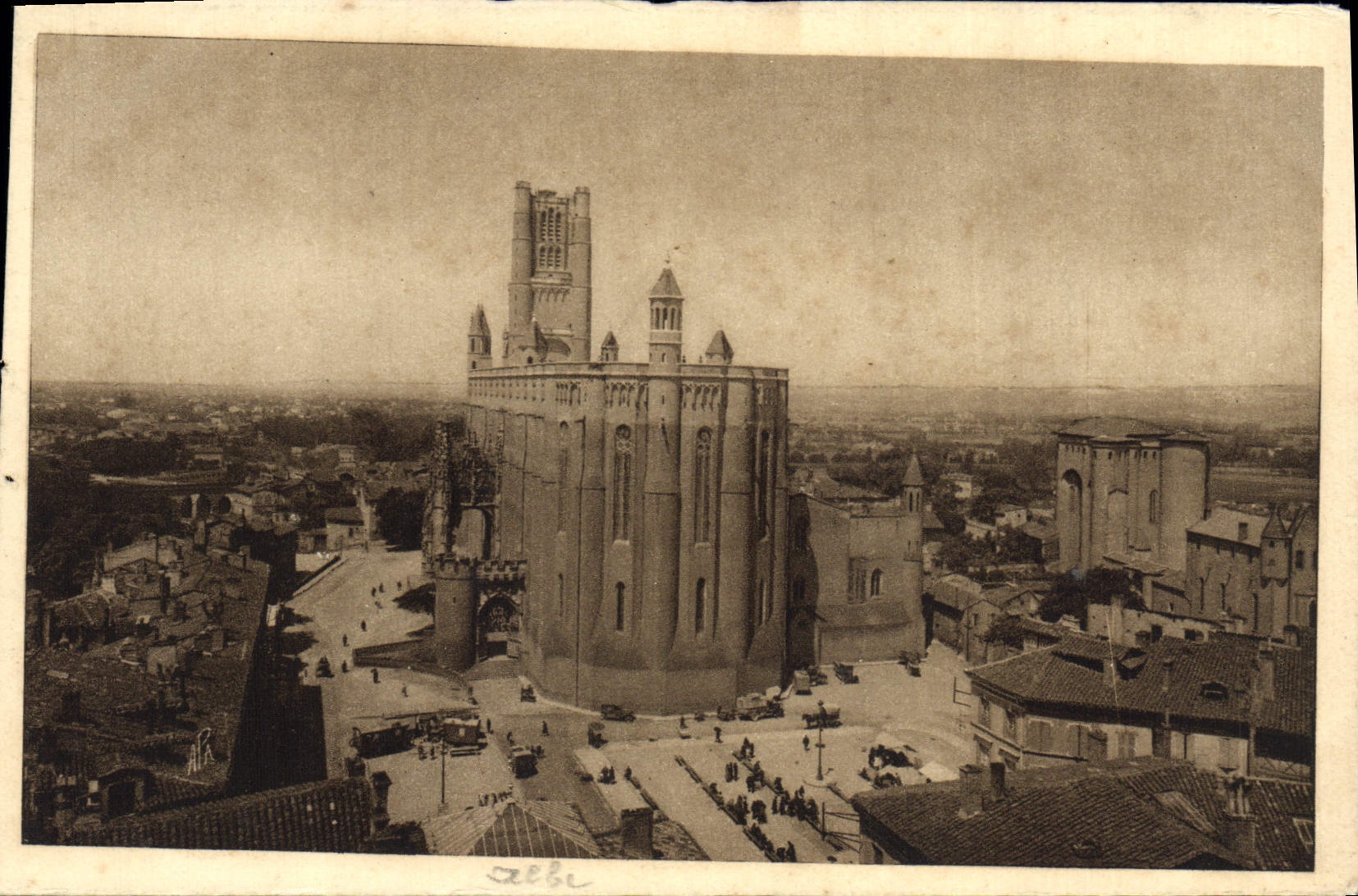 Albi — The Cathedral, Ste-Cécile Square and the Donjon of the Former Archbishop's Palace — Le Tarn Illustré