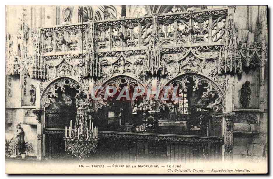 CPA Troyes Eglise De La Madeleine Le jube
