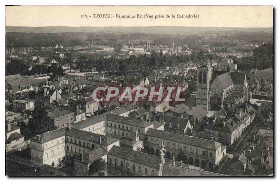 CPA Troyes Panorama Est Vue prise de la cathedrale