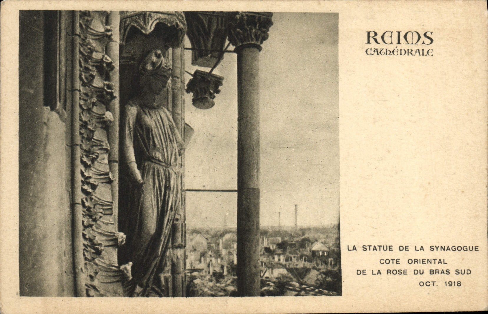 CPA Reims Cathedrale La statue de la synagogue Cote oriental