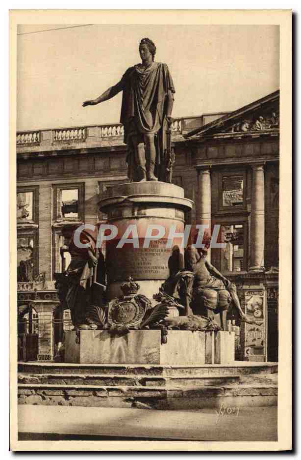 CPA Reims Place Royale Et Statue De Louis XV Place Royale