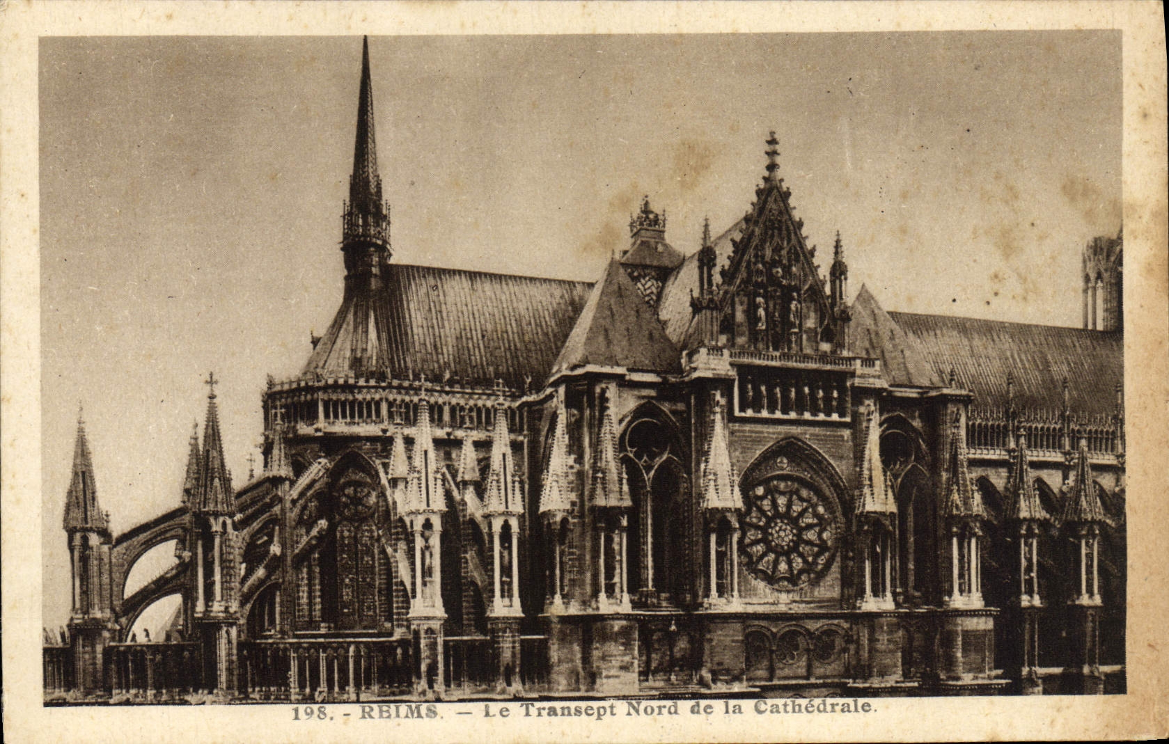 Reims — Le Transept Nord de la Cathédrale — A. Quentinet, éditeur