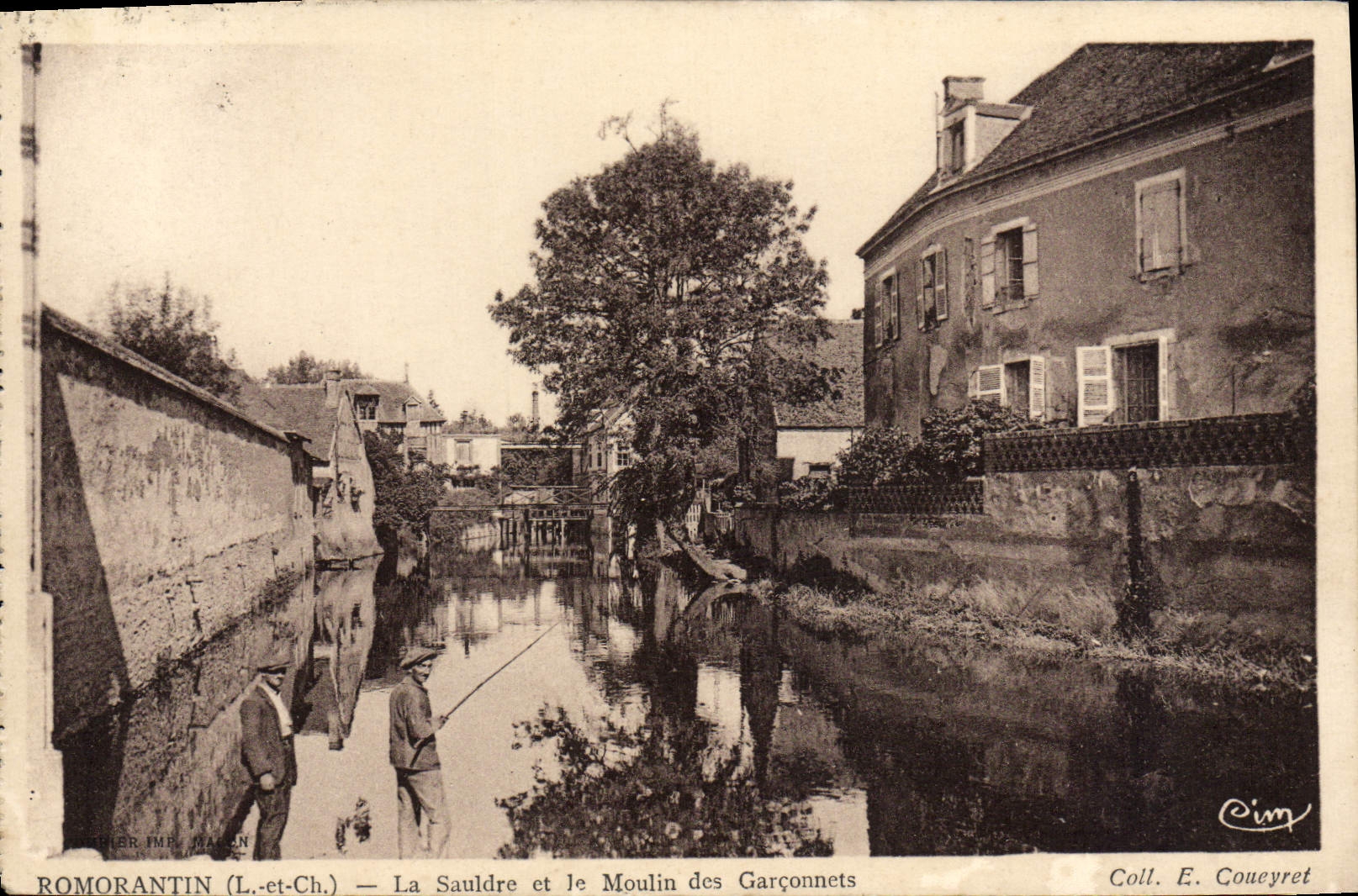 CPA Romorantin La Sauldre Et Le Moulin des Garconnets Peche Pecheur 