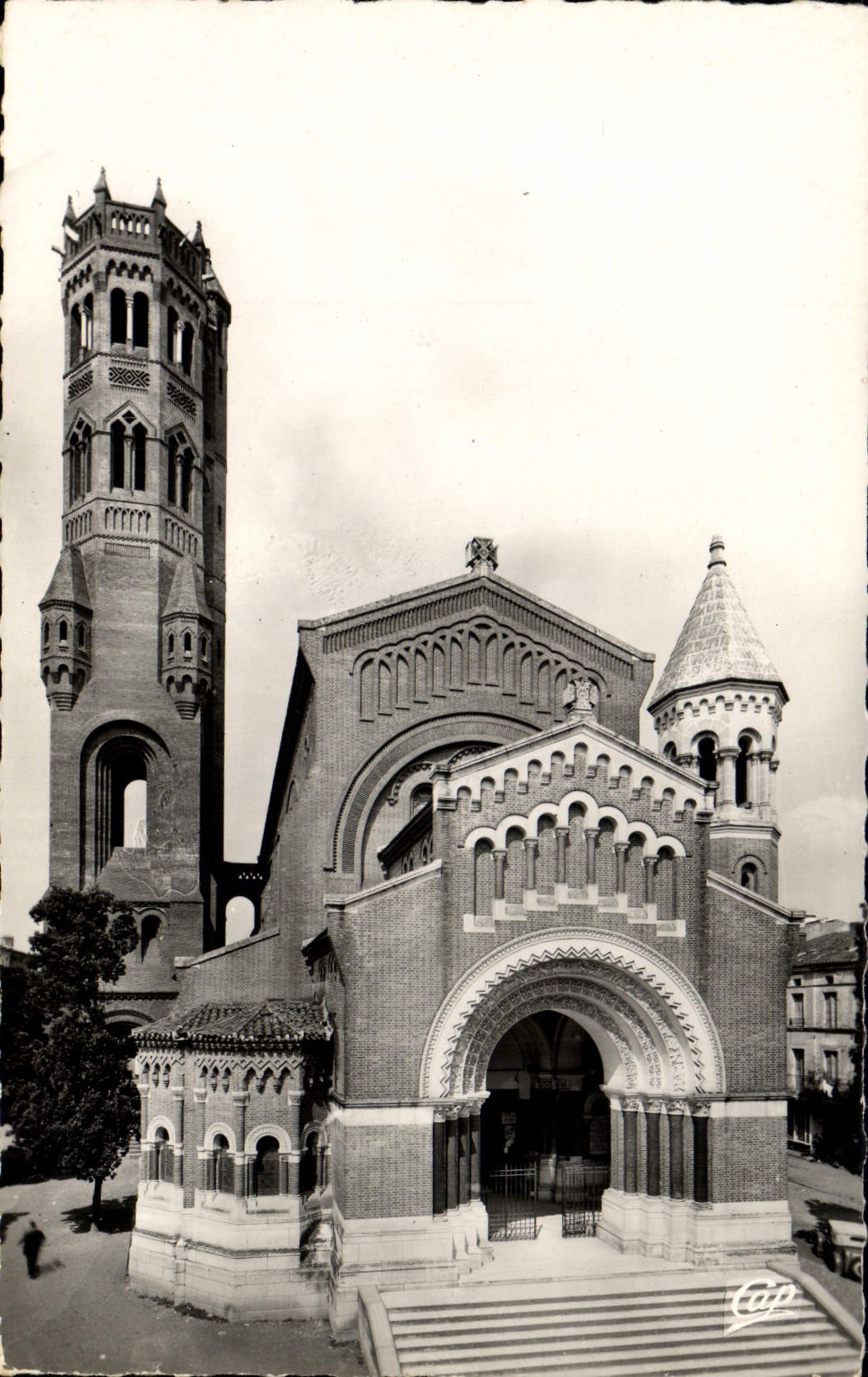 Villeneuve-sur-Lot — Église Sainte-Catherine — C.P.A.P. Paris