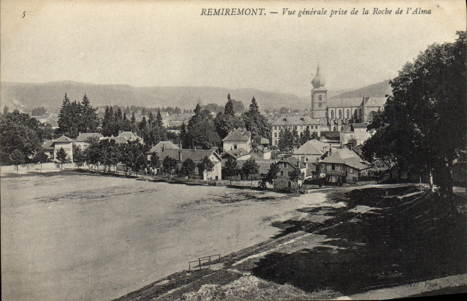 Remiremont — Allgemeiner Blick von der Roche de l'Alma — ND Phot