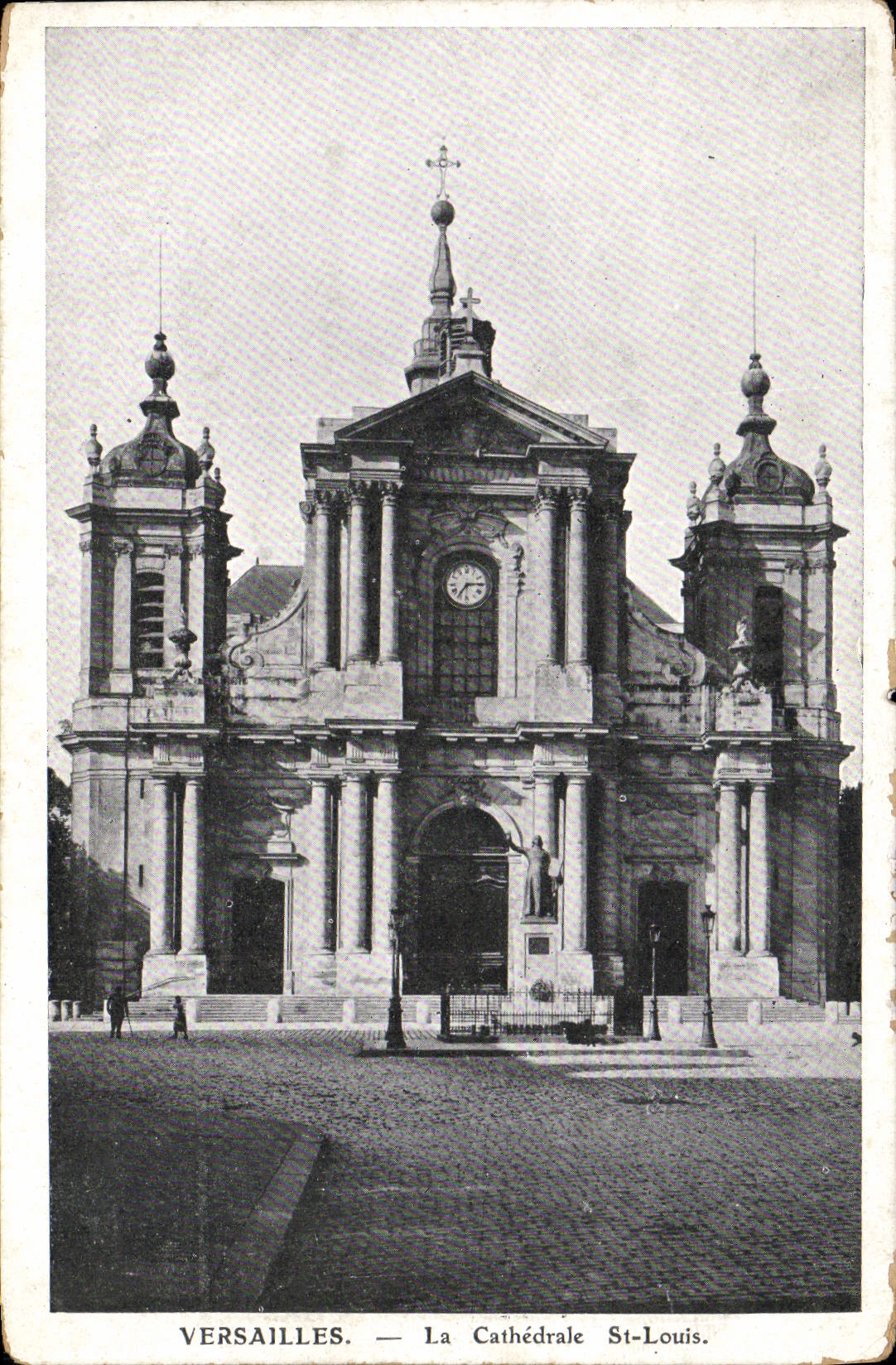 CPA Versailles La Cathedrale St Louis
