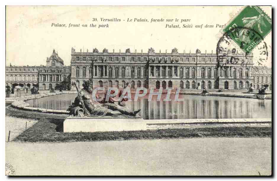 CPA Versailles Le Palais Facade Sur Le Parc