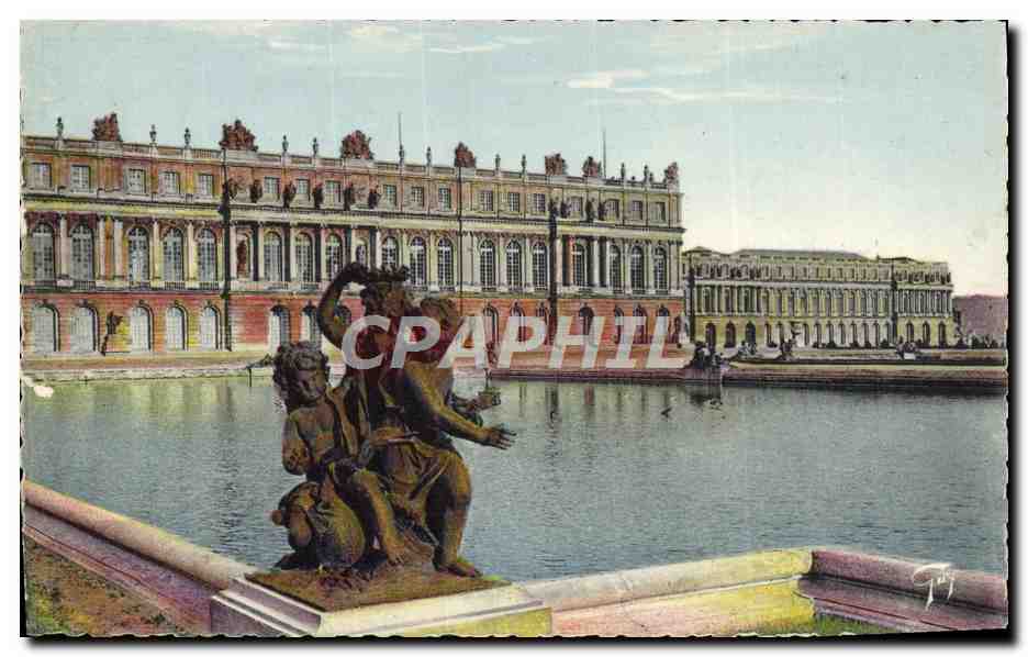 CPA Versailles Le Chateau Vu Des Jardins