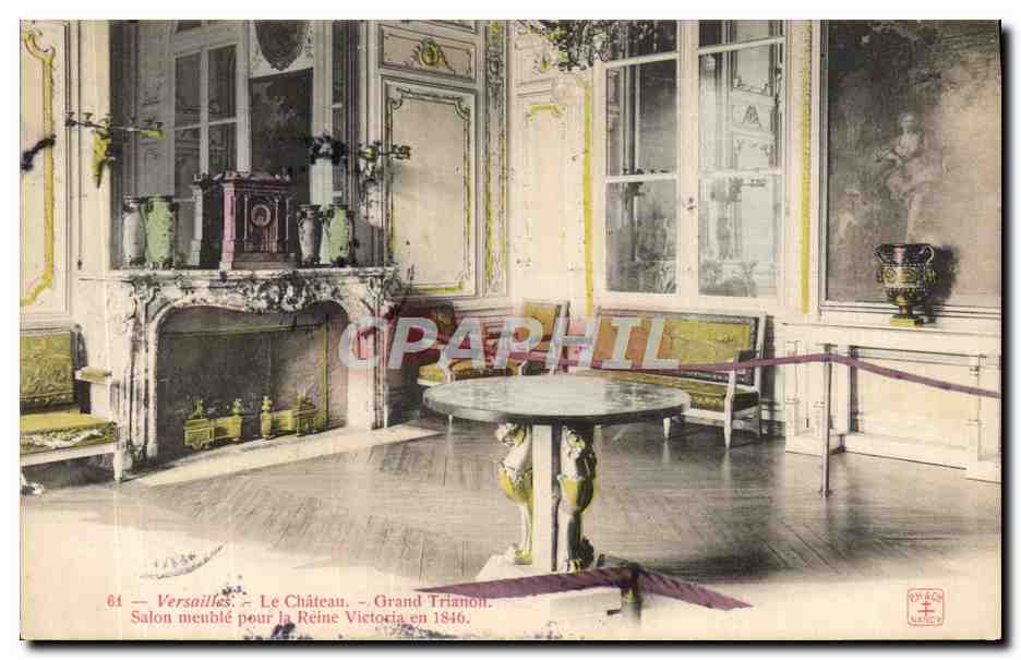CPA Versailles Le Chateau Grand Trianon Salon meuble pour la reine Victoria en 1846