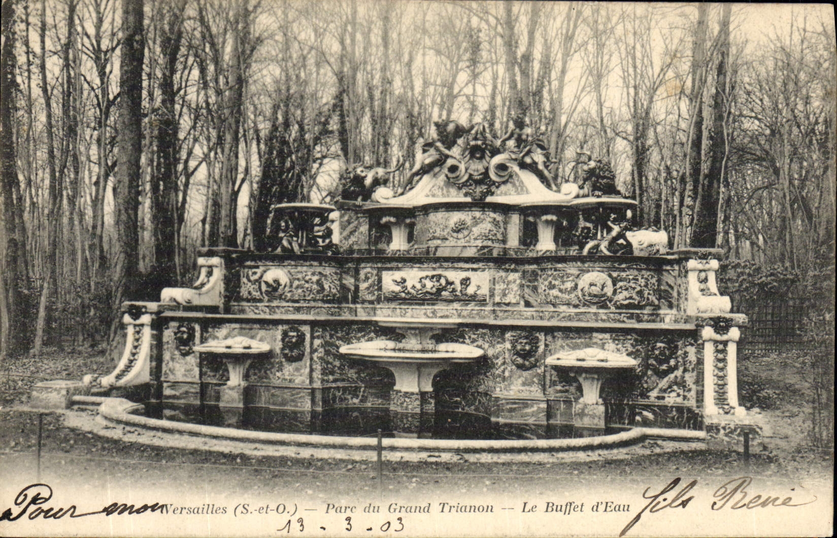 CPA Versailles Parc du Grand Trianon Le buffet d'eau