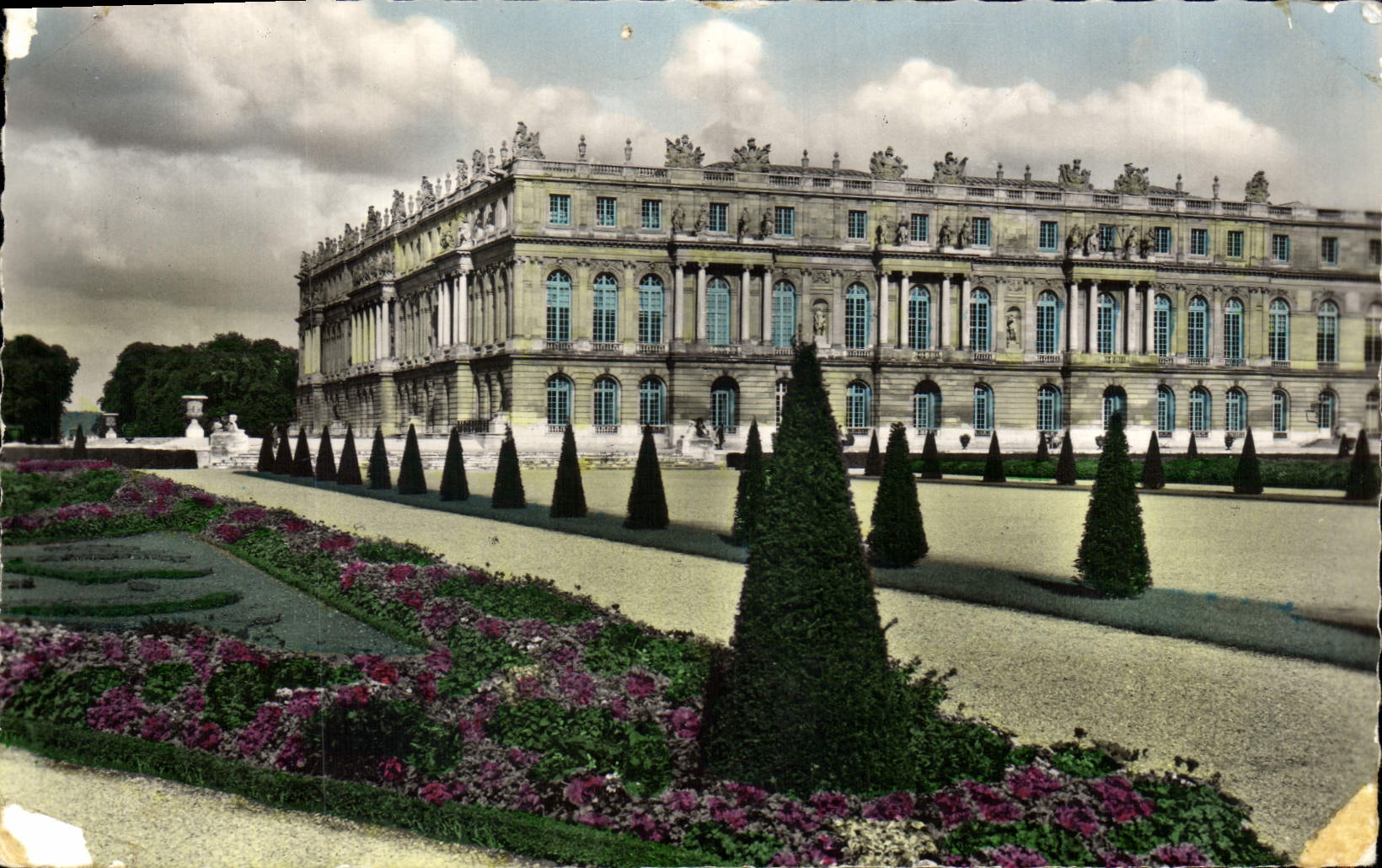 Château de Versailles — façade sur le parc, parterre du Midi — Les Ed. d'Art A.P. II
