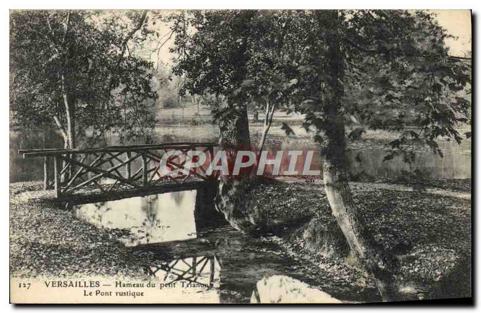 CPA Versailles Hameau du Petit Trianon Le Pont Rustique