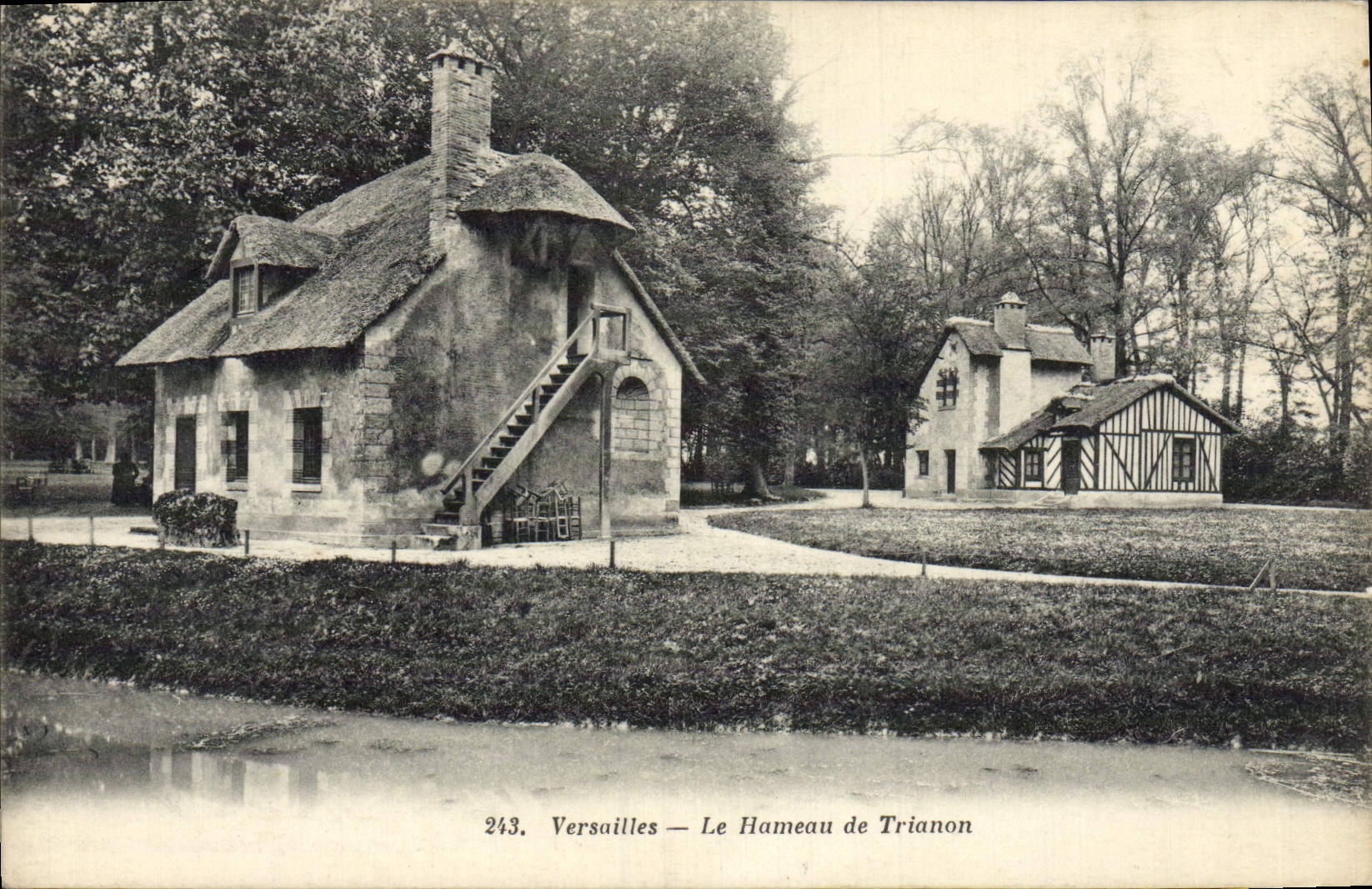 CPA Versailles Le Hameau de Trianon