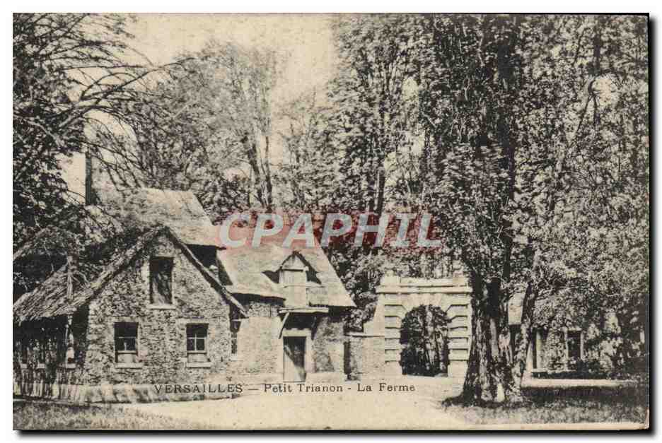 CPA Versailles Petit Trianon La Ferme