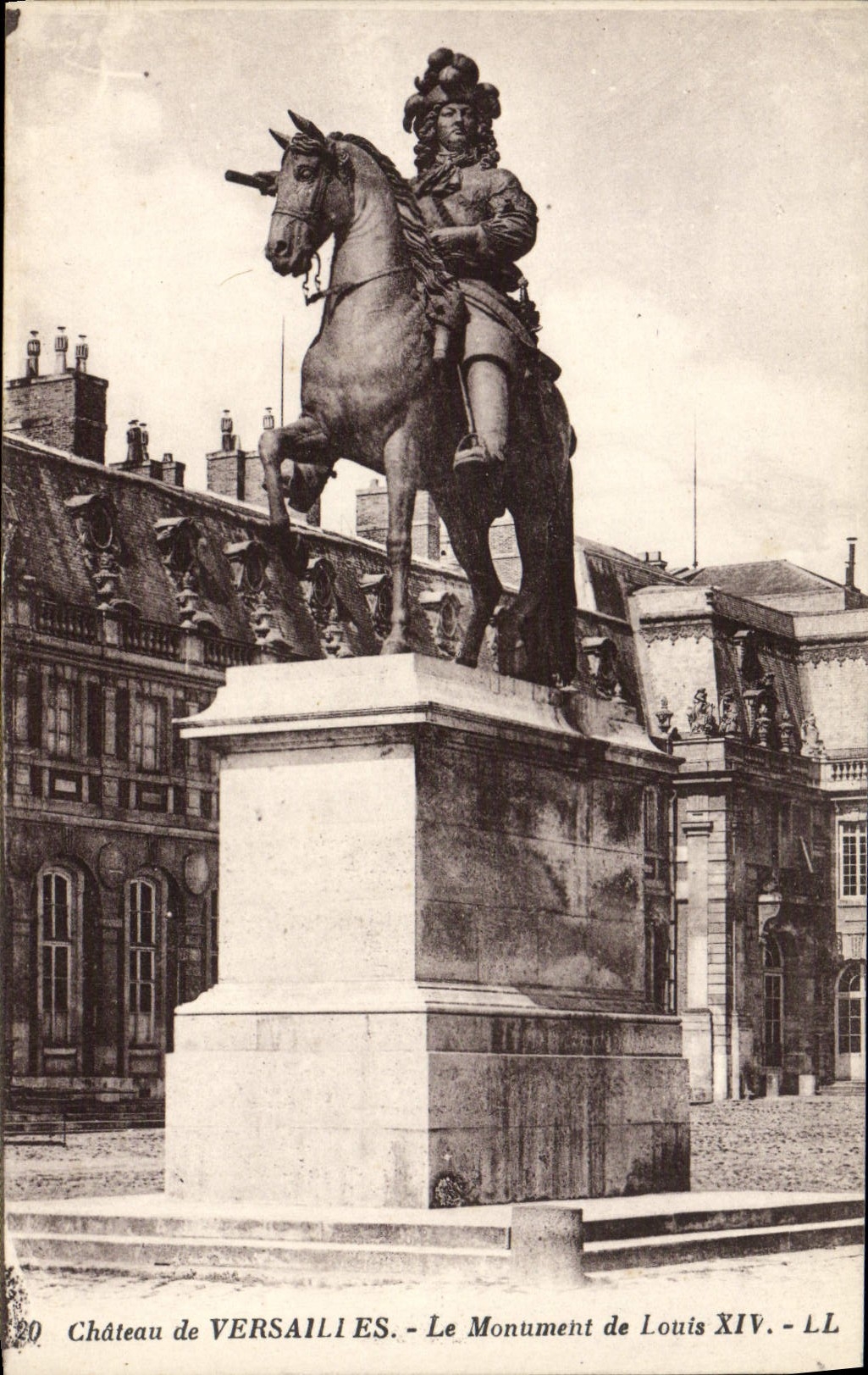 Château de VERSAILLES - Le Monument de Louis XIV - LL