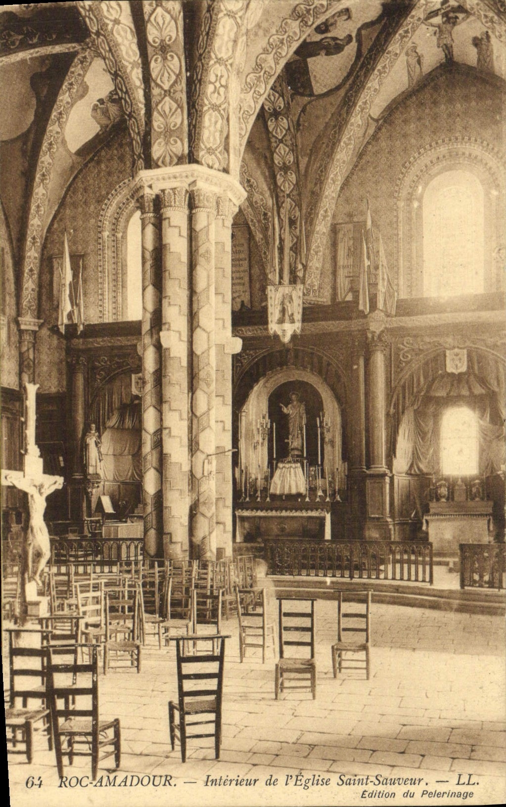 CPA Rocamadour Interieur de L'Eglise Saint Sauveur