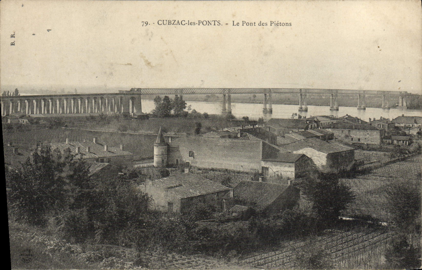 CPA Cubzac les Ponts Le Pont des Pietons