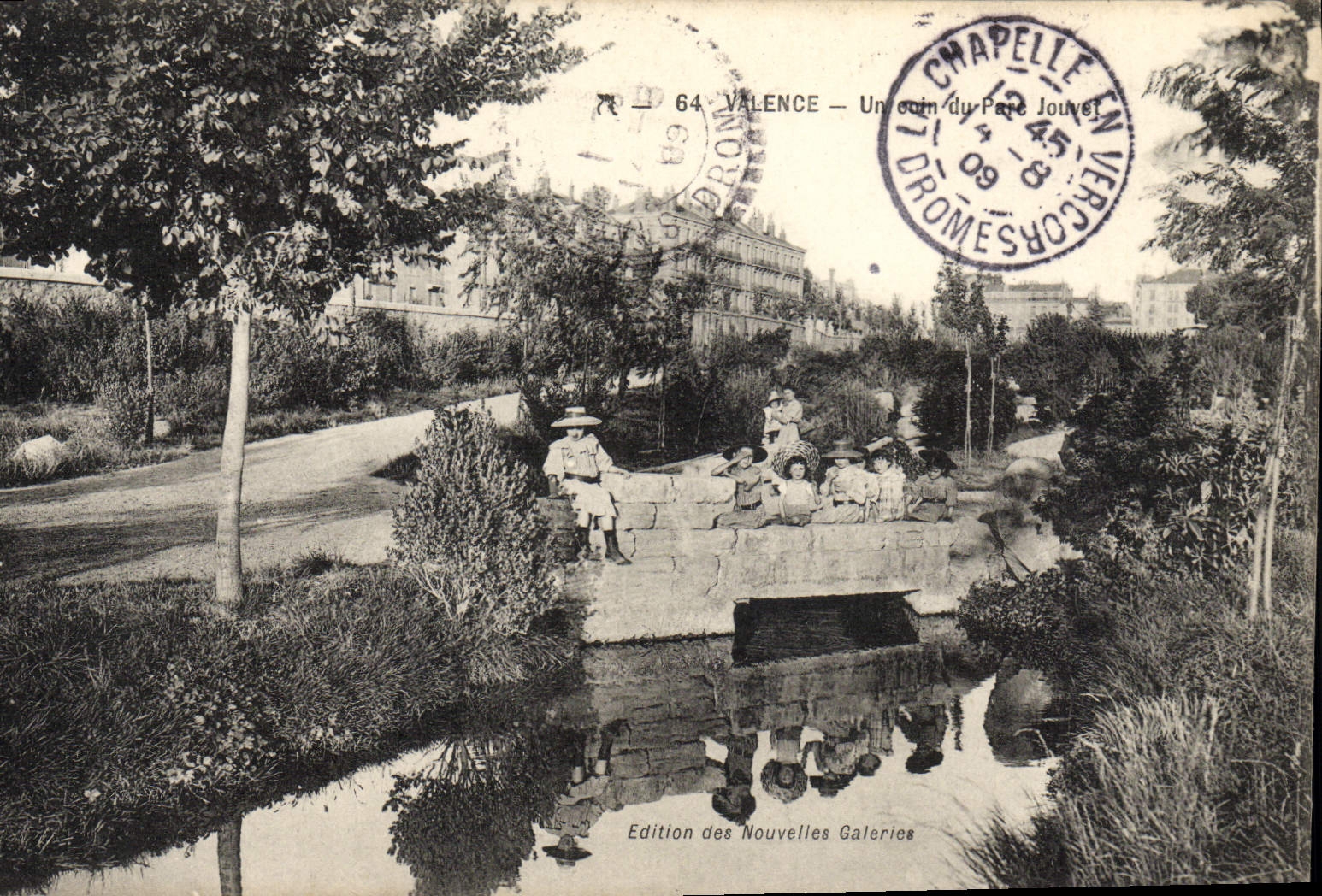Valence — Ein Eckbereich des Parc Jouvet — Edition des Nouvelles Galeries