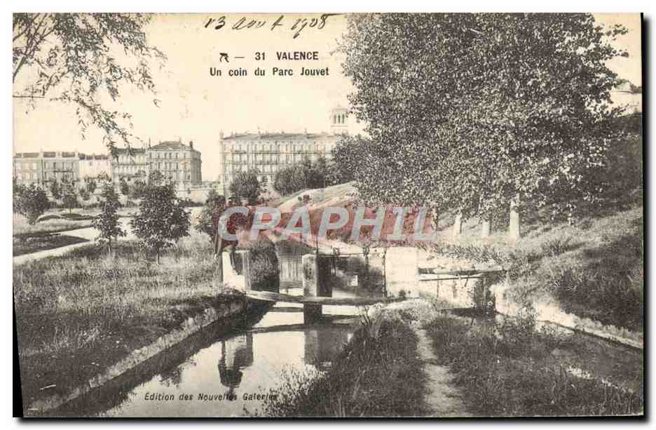 CPA Valence Un coin du Parc Jouvet