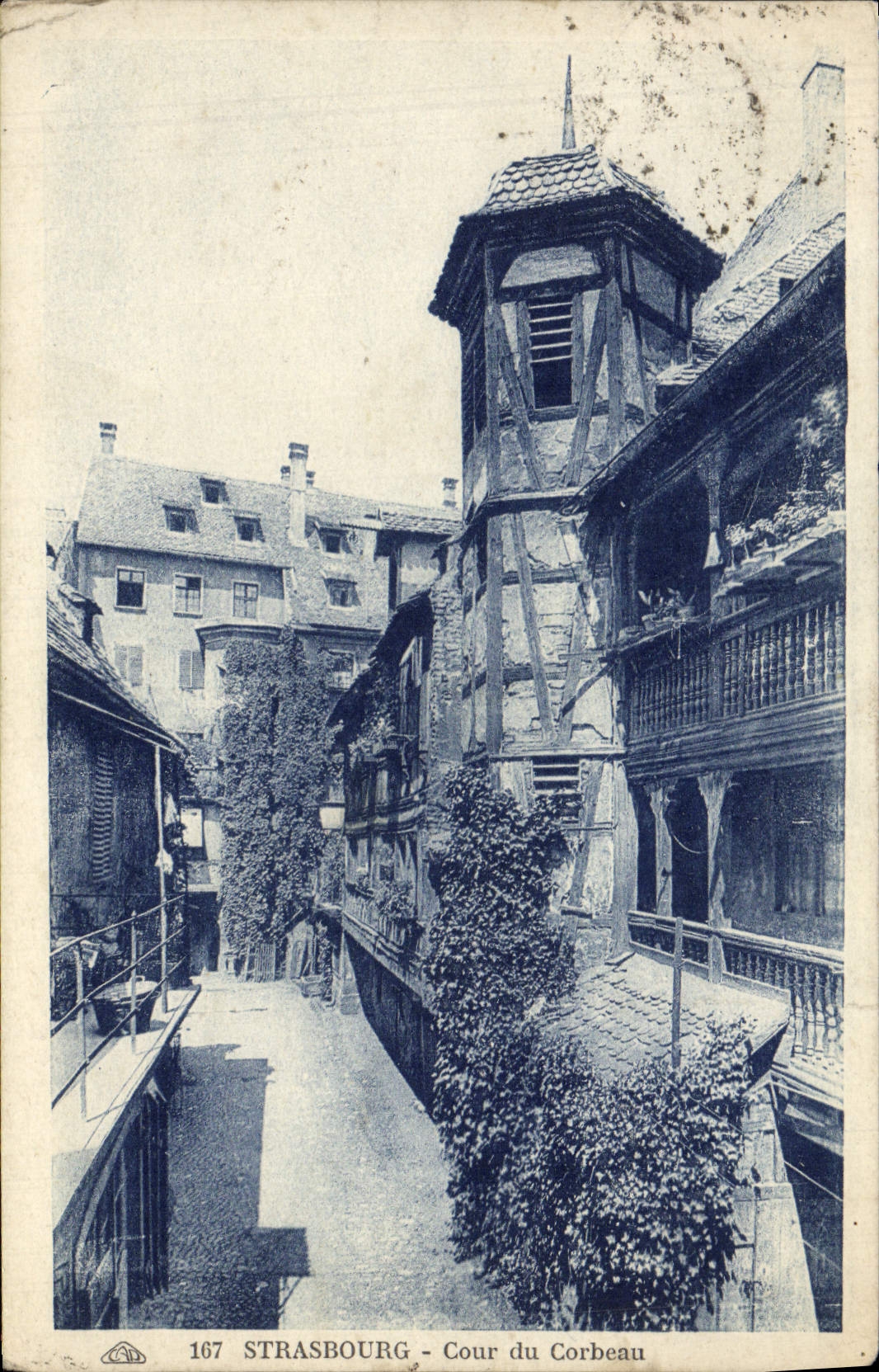 Strasbourg - Cour du Corbeau — éditeur CPAPHIL, n° 167