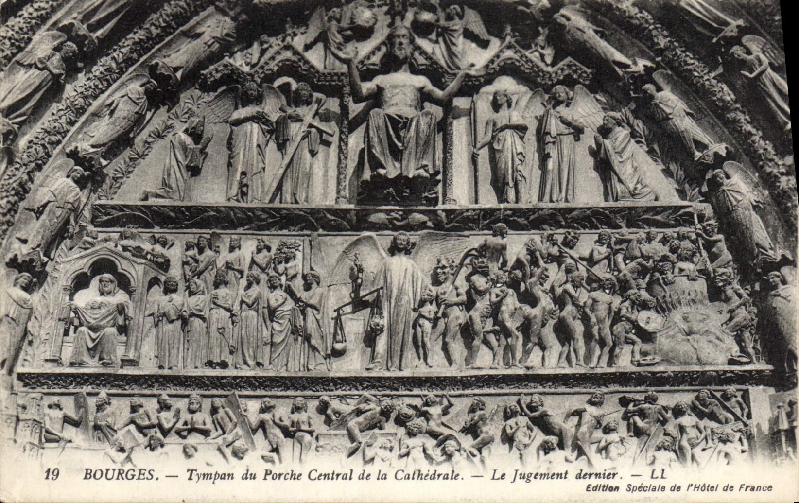 CPA Bourges Tympen du Porche Central de la Cathedrale Le jugement dernier