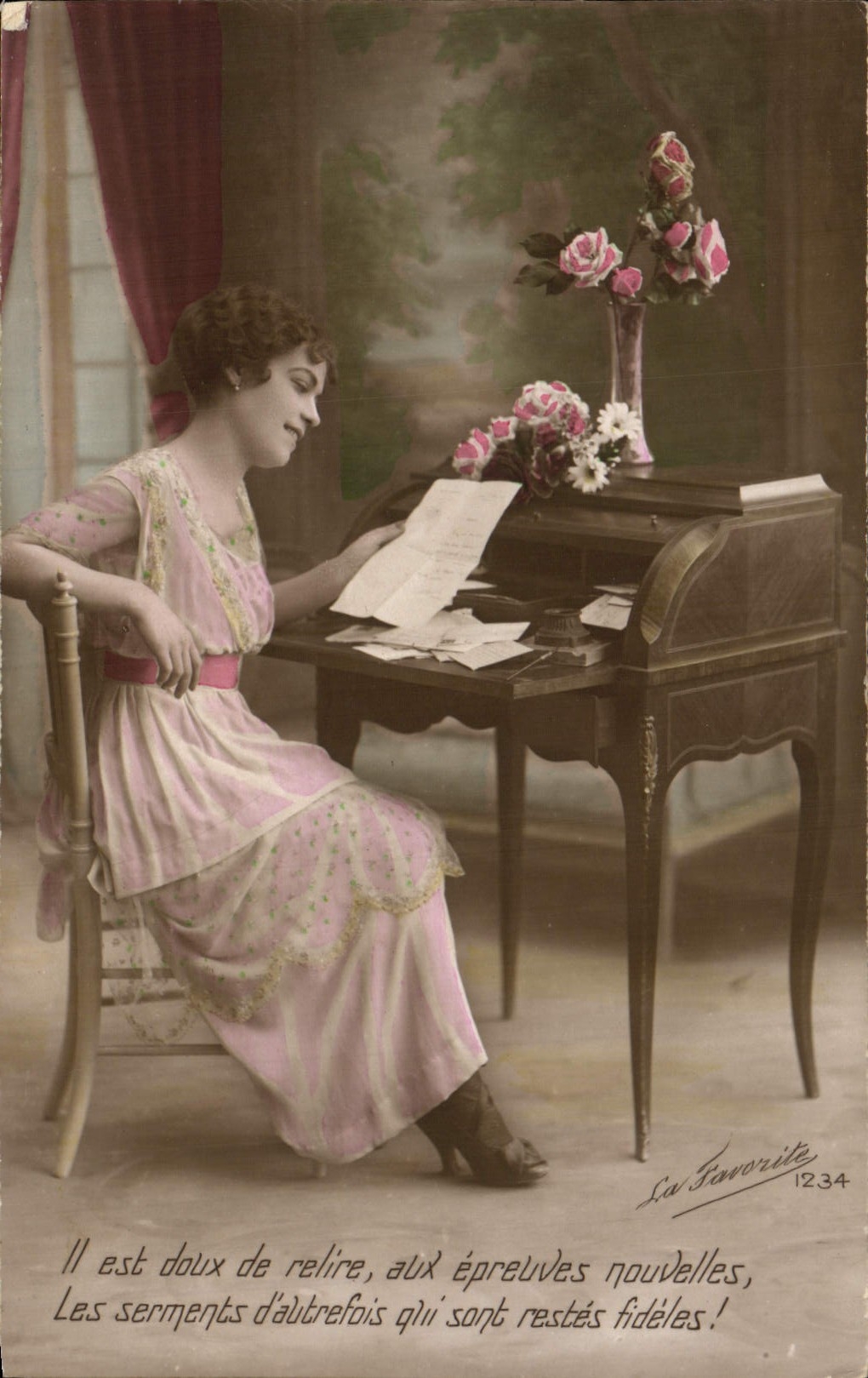CPA Fantaisie Femme