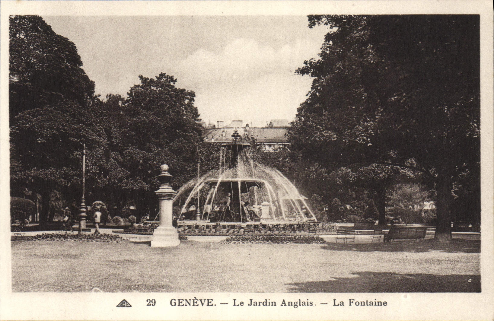 CPA Geneve Le jardin anglais La fontaine