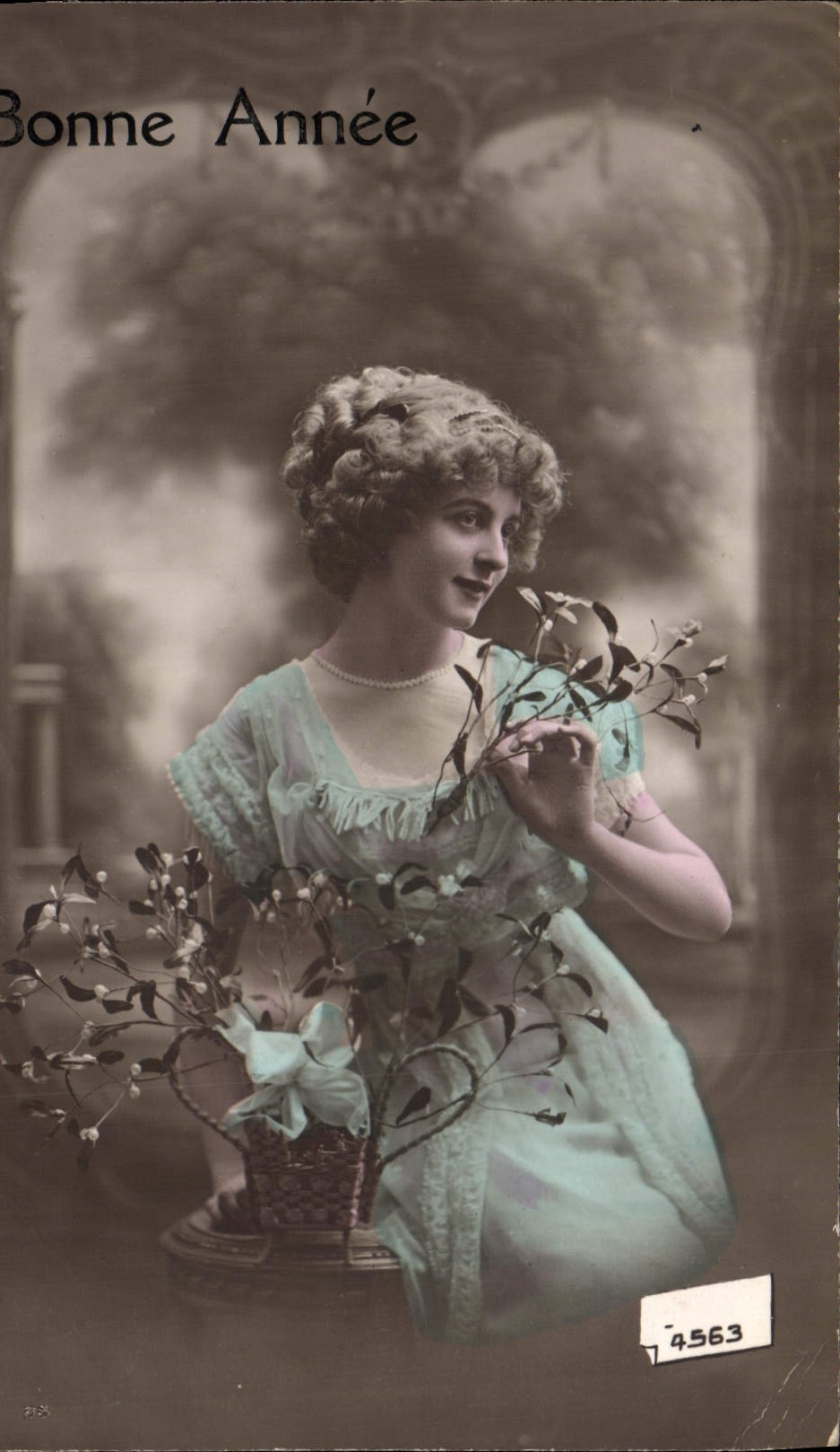 CPA Fantaisie Femme