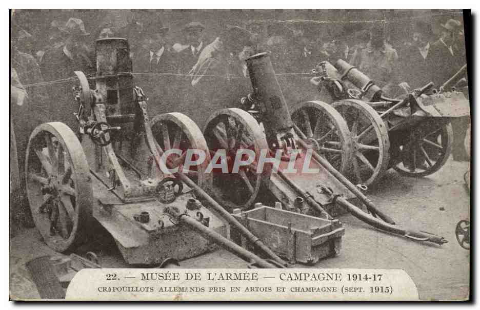 Musée de l'Armée — Campagne 1914-17 — Canons allemands pris en Artois et Champagne (sept. 1915)