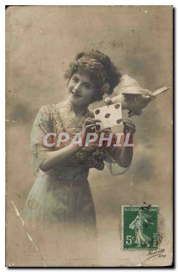 CPA Fantaisie Femme Colombe