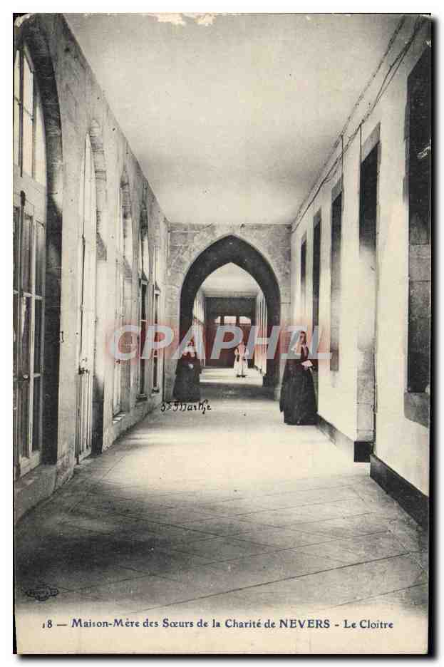 CPA Maison Mere Des Soeurs De La Charite De Nevers Le Cloitre