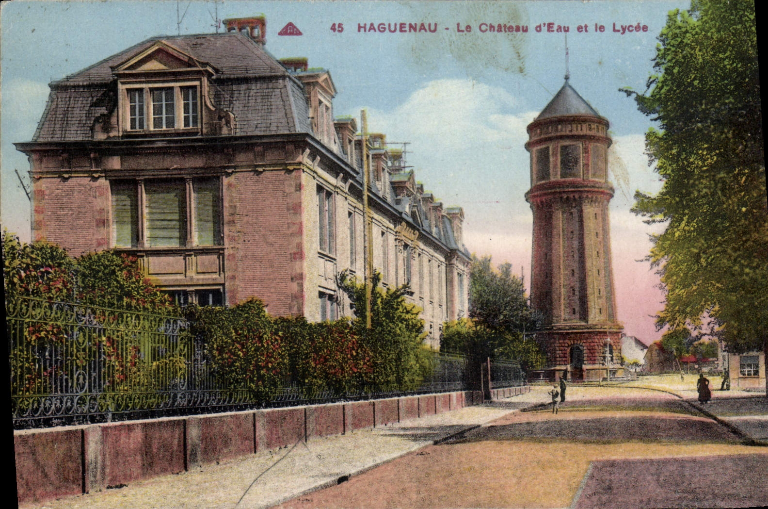 CPA Haguenau Le Chateau D'Eau Et La Lycee