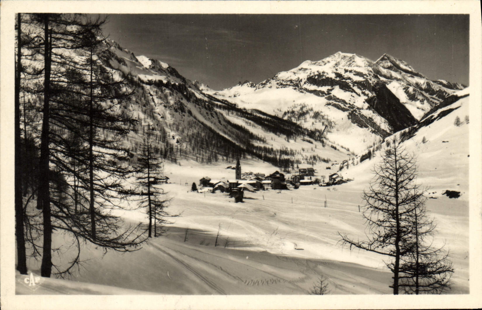 Val d'Isère — Sports d'Hiver — Le Mont Pourri — éditeur La Tarentaise Hiver