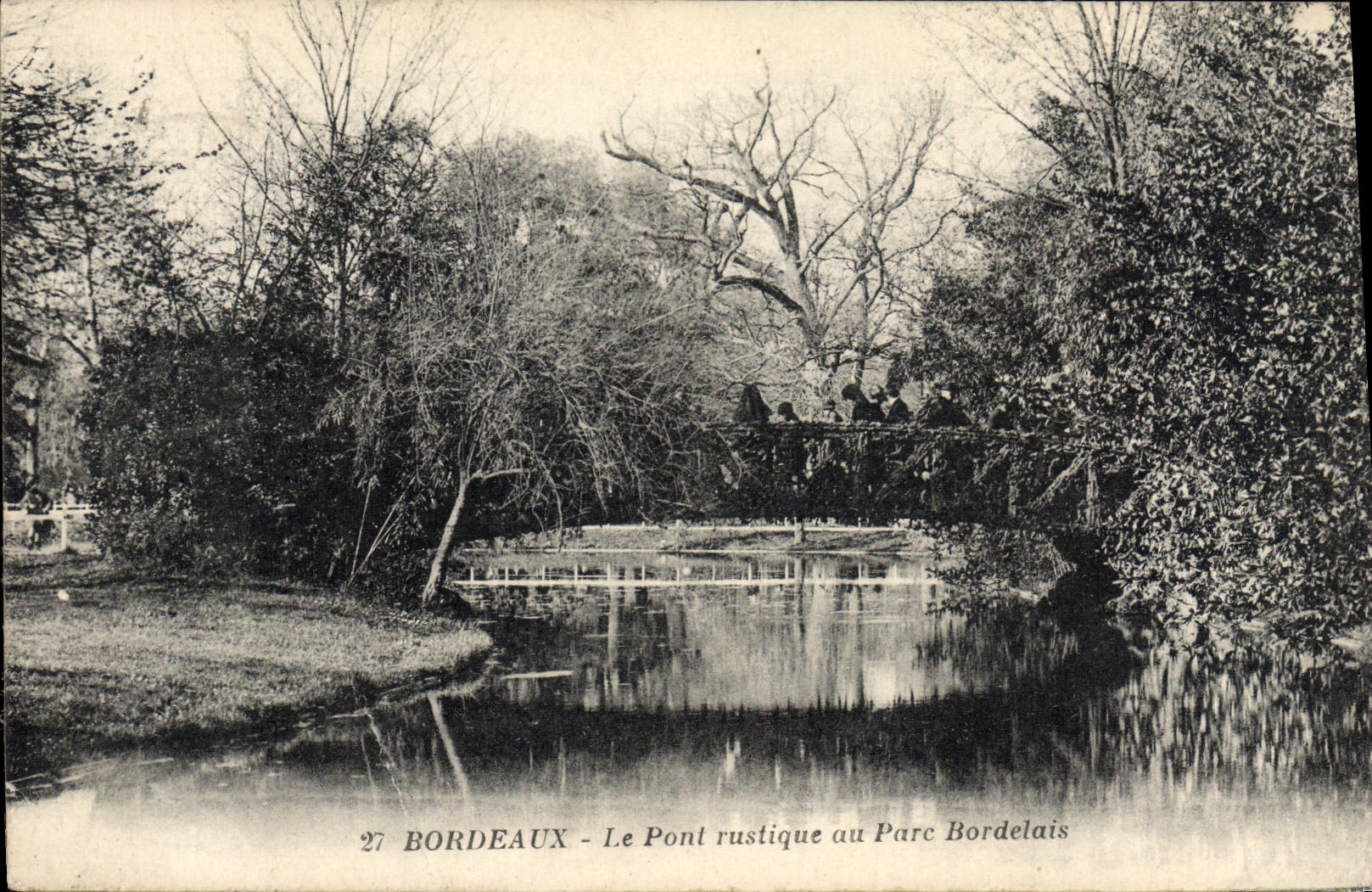 CPA Bordeaux Le Pont Rustique Au Parc Bordelais