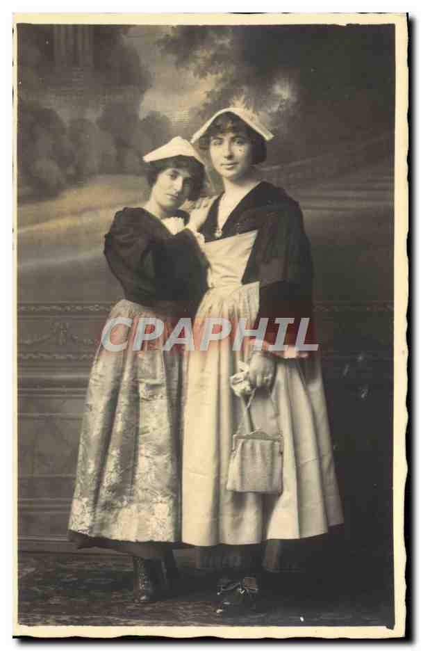 CPA Fantaisie Femmes Folklore 