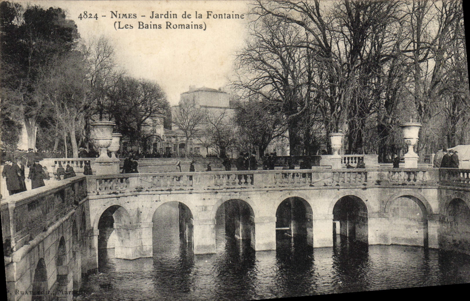 Nîmes - Jardin de la Fontaine (Les Bains Romains) — Ruat & Maréchal, n° 4824