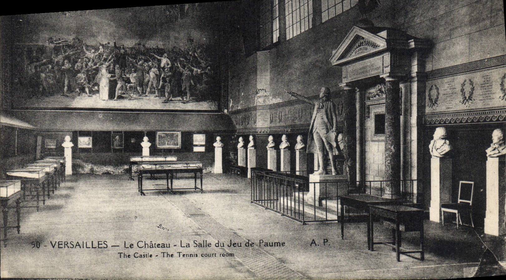 CPA Versailles Le Chateau La Salle du Jeu de Paume