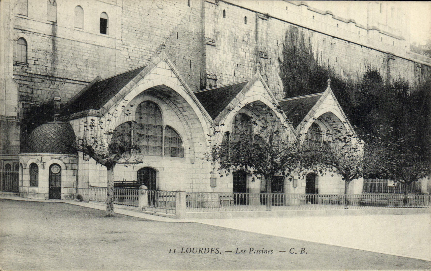 Lourdes — Les Piscines — C.B.