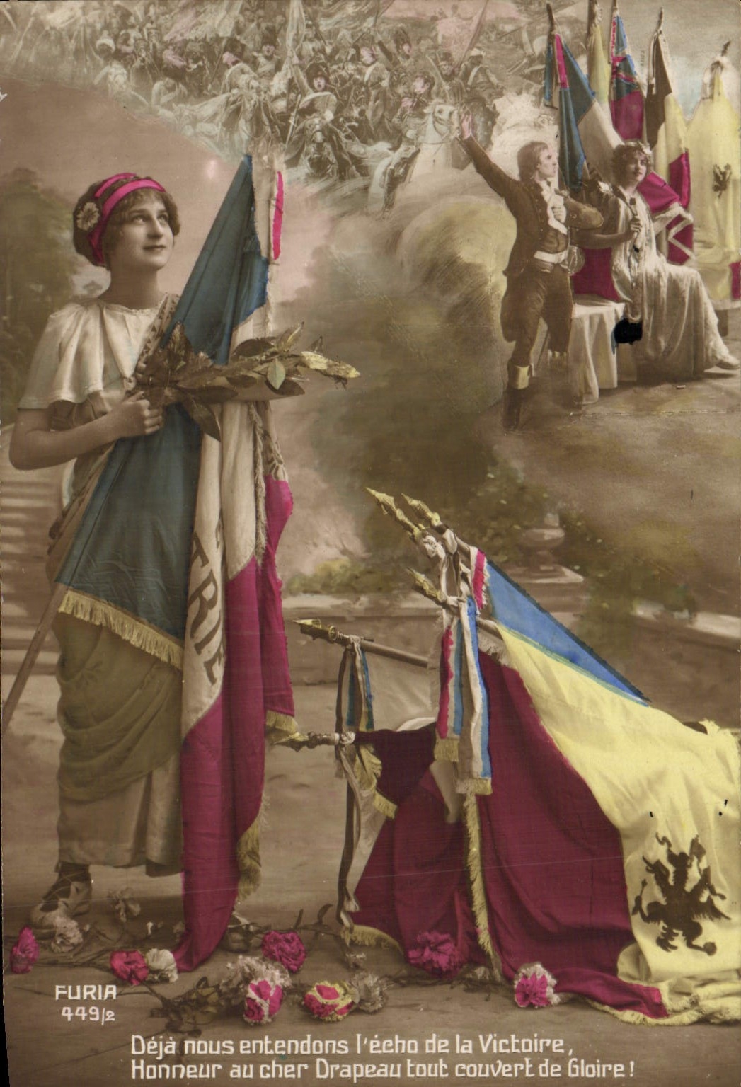 CPA Fantaisie Femme Militaria Drapeau