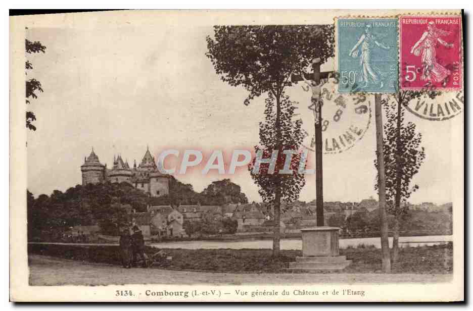 CPA Combourg Vue Generale du Chateau et de l'Etang